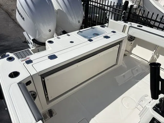 Slide: The Image of Cobia 265 Center Console 2026 - 41