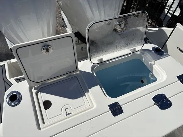 Slide: The Image of Cobia 265 Center Console 2026 - 43