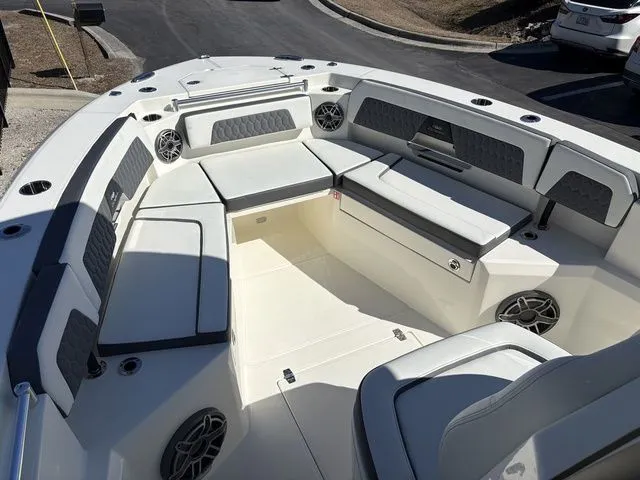 Slide: The Image of Cobia 265 Center Console 2026 - 7