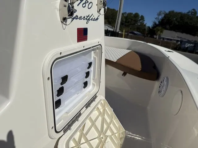 Slide: The Image of Pioneer 180 Sportfish 2026 - 14