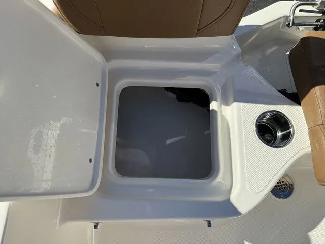 Slide: The Image of Pioneer 180 Sportfish 2026 - 20