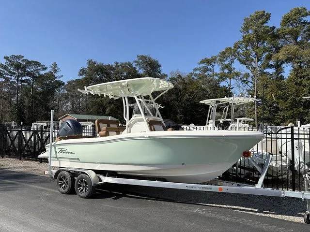 The Image of Pioneer 202 Islander 2026 - 1