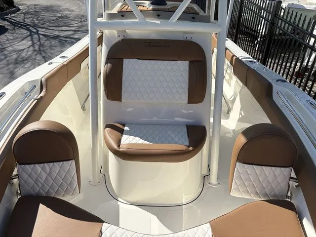 Slide: The Image of Pioneer 202 Islander 2026 - 7