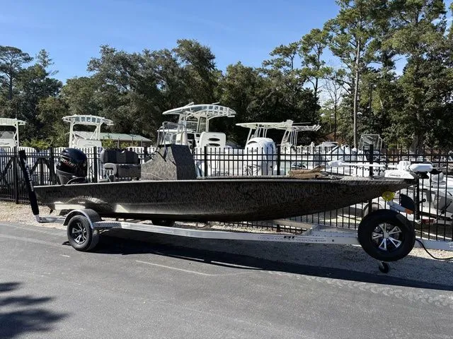 The Image of Xpress H210B 2026 - 1