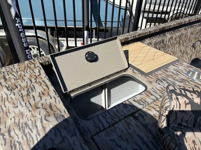 Slide: The Image of Xpress H210B 2026 - 12