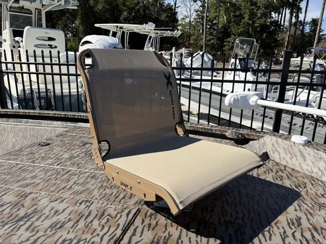 Slide: The Image of Xpress H210B 2026 - 15