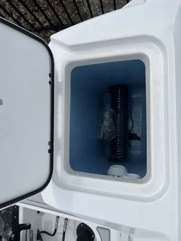 Slide: The Image of Blackfin 232 DC 2024 - 22