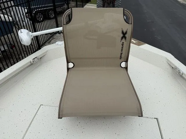 Slide: The Image of Xpress H22B 2026 - 22