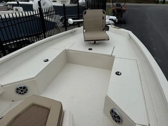 Slide: The Image of Xpress H22B 2026 - 7