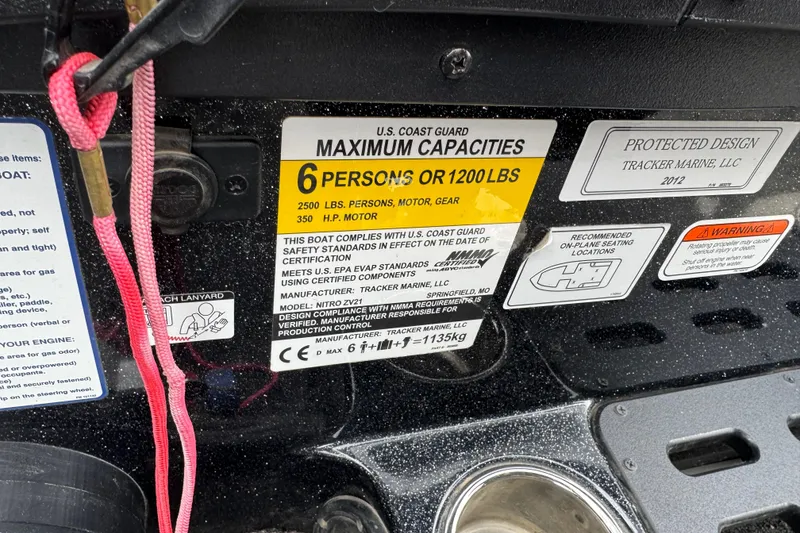 Slide: The Image of 2018 Nitro ZV21 boat capacity label, 6 persons or 1200 lbs, 350 HP motor. - 10