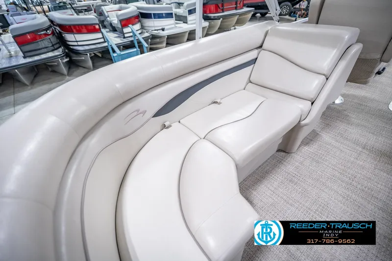 Slide: The Image of Luxurious seating on a 2018 Bennington 23 SSRX pontoon boat, showcasing elegant design and comfort. - 42