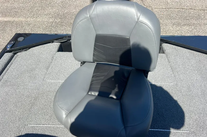 Slide: The Image of Gray seat on 2023 Tracker Bass Tracker Classic XL boat deck. - 78