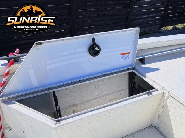 Slide: The Image of G3 Bay 20 2016 - 11