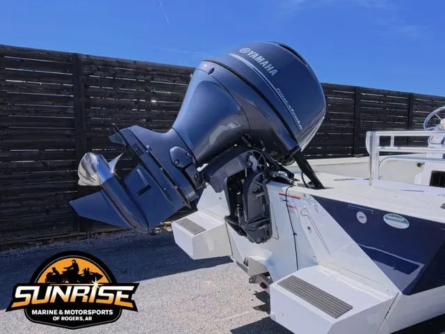 Slide: The Image of G3 Bay 20 2016 - 14