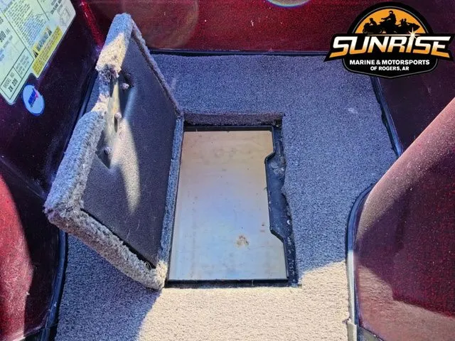 Slide: The Image of Skeeter X225 2004 - 20