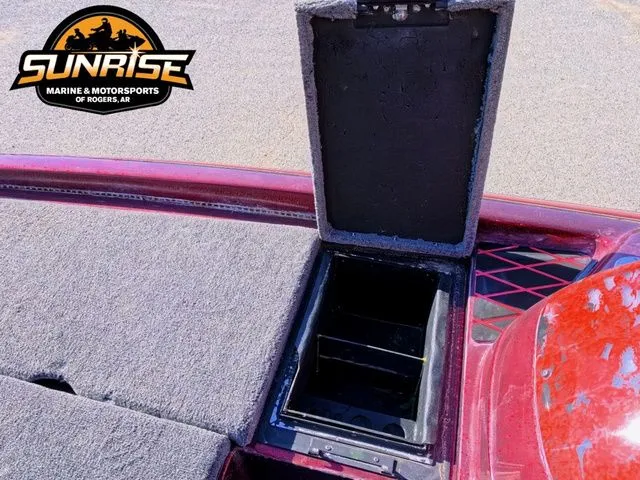 Slide: The Image of Skeeter X225 2004 - 22