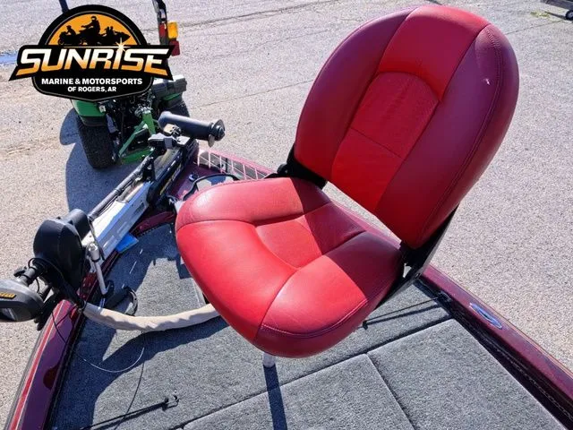 Slide: The Image of Skeeter X225 2004 - 23