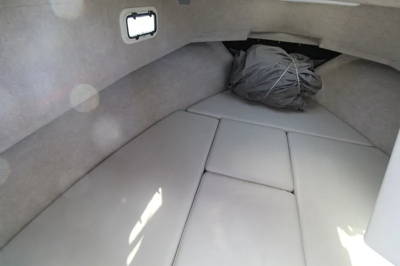 Slide: The Image of Parker Marine 2510 Xld 2020 - 30