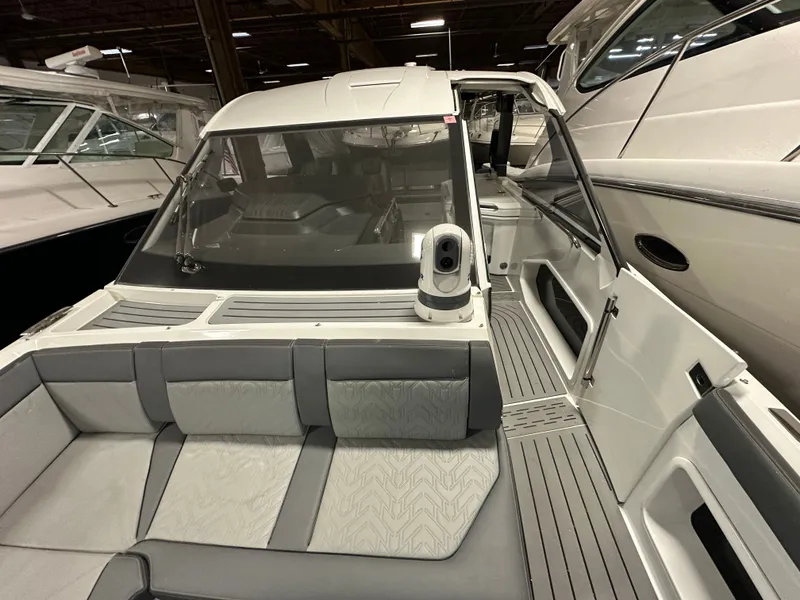 Slide: The Image of Galeon 325 GTO 2024 - 9