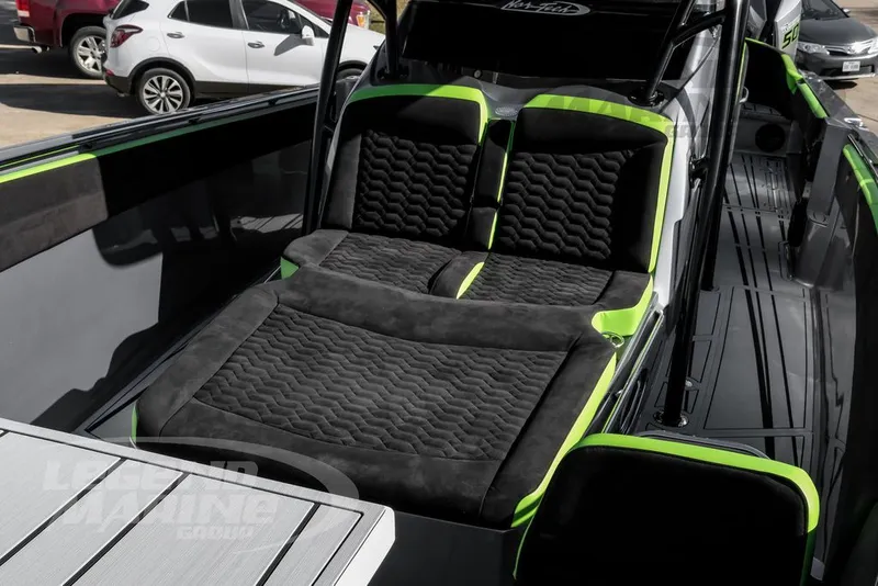 Slide: The Image of Nor-Tech 390 Sport Cuddy Center Console 2026 - 33