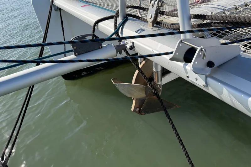 Slide: The Image of Nautitech 47 catamaran anchor system, 2009 model, with ropes and metal fittings. - 101