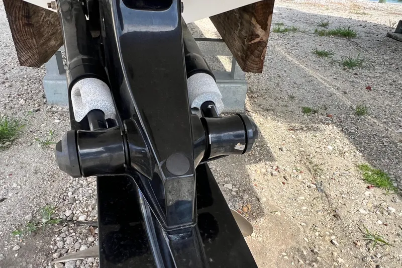 Slide: The Image of Close-up of a 2015 Monterey 268SS Super Sport boat trailer detail on gravel. - 14