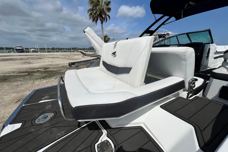 Slide: The Image of 2015 Monterey 268SS Super Sport boat with white seating and sleek design. - 30