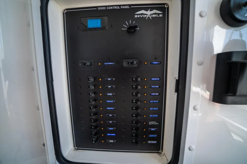 Slide: The Image of 12VDC control panel on Invincible 36 Open Fisherman 2020. - 16
