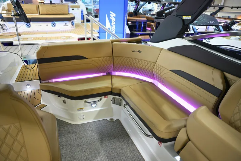 Slide: The Image of Sea Ray SLX 260 Surf 2025 - 16