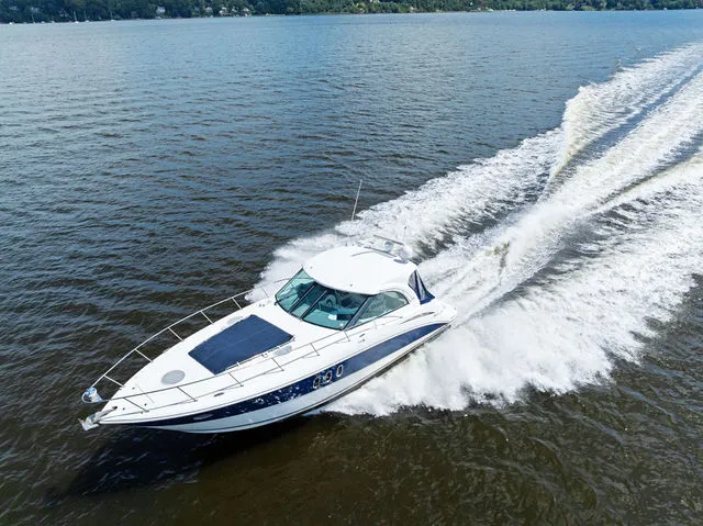 Slide: The Image of Cruisers 390 Express Coupe 2007 - 39