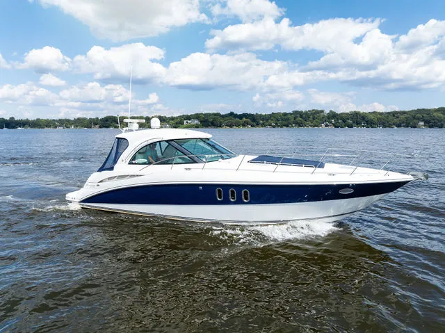 Slide: The Image of Cruisers 390 Express Coupe 2007 - 48