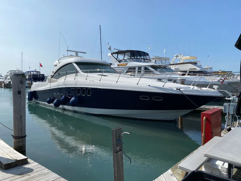 Slide: The Image of Sea Ray 60 Sundancer 2006 - 4