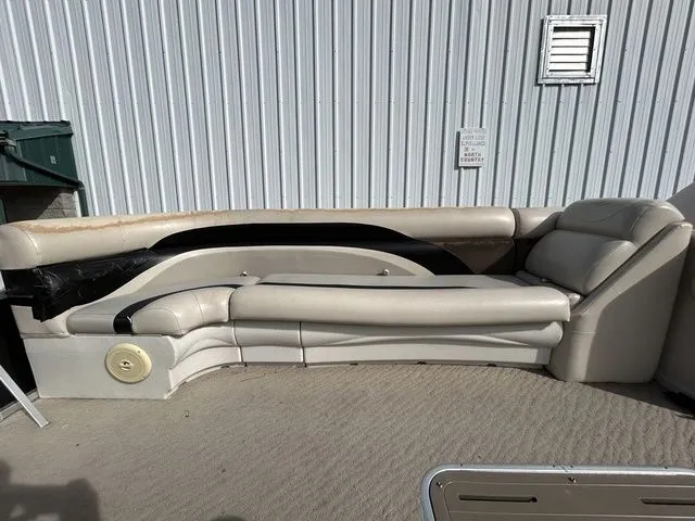 Slide: The Image of Manitou Aurora 22 2012 - 12