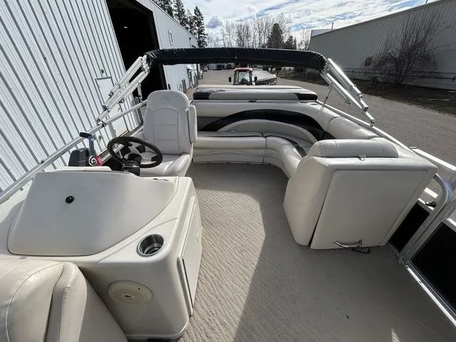 Slide: The Image of Manitou Aurora 22 2012 - 17