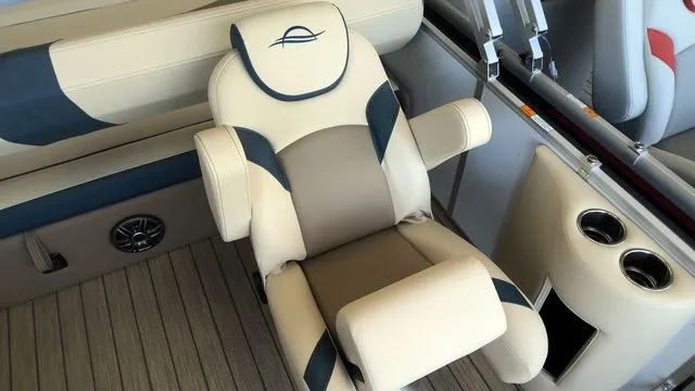 Slide: The Image of SunCatcher Select 322SL 2026 - 10