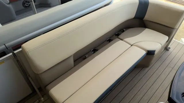 Slide: The Image of SunCatcher Select 322SL 2026 - 11