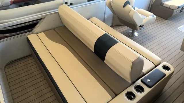 Slide: The Image of SunCatcher Select 322SL 2026 - 3