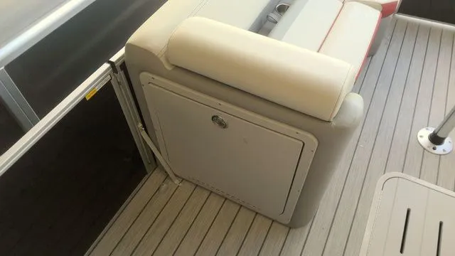 Slide: The Image of SunCatcher Select 322RC 2026 - 9