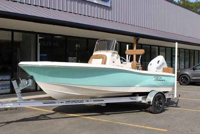 The Image of Pioneer 180 Islander 2026 - 1