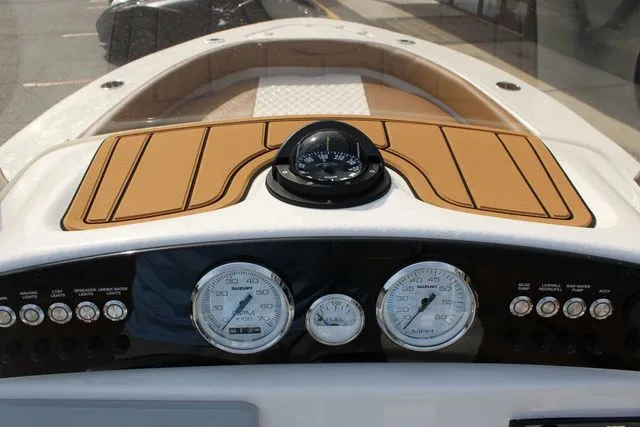 Slide: The Image of Pioneer 180 Islander 2026 - 24