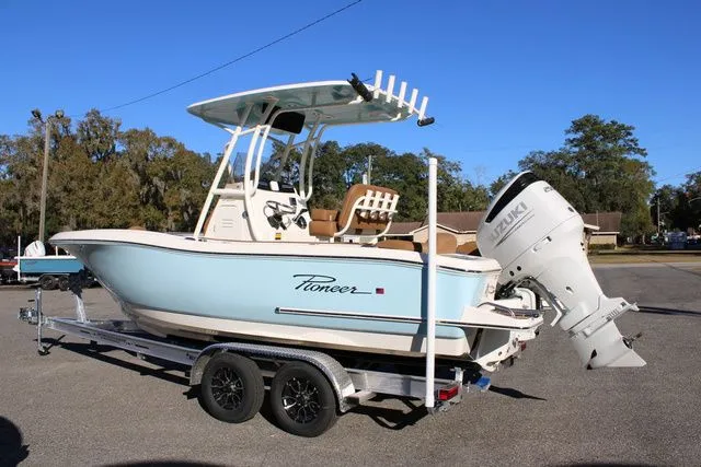 Slide: The Image of Pioneer PIONEER 222 ISLANDER 2026 - 3