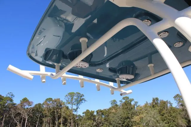 Slide: The Image of Pioneer 222 Islander 2026 - 36