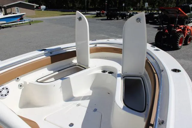 Slide: The Image of Pioneer 222 Islander 2026 - 41