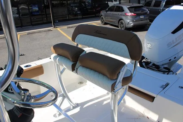 Slide: The Image of Pioneer 220 Bay Sport 2026 - 14