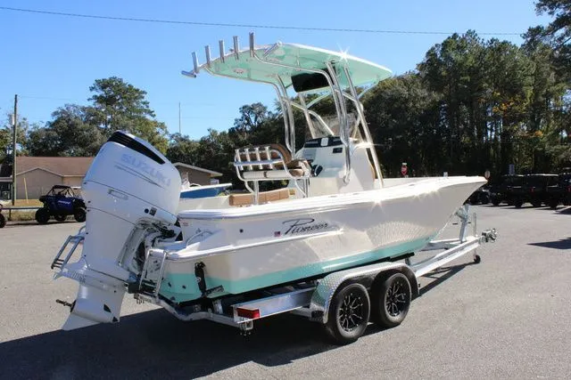 Slide: The Image of Pioneer 220 Bay Sport 2026 - 5