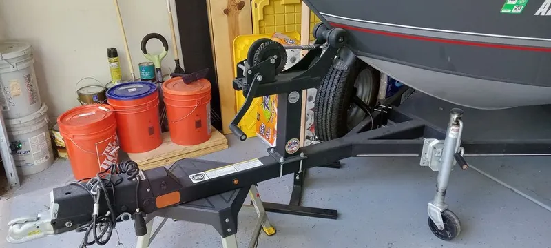 Slide: The Image of Tracker 16 Classic 2018 - 5