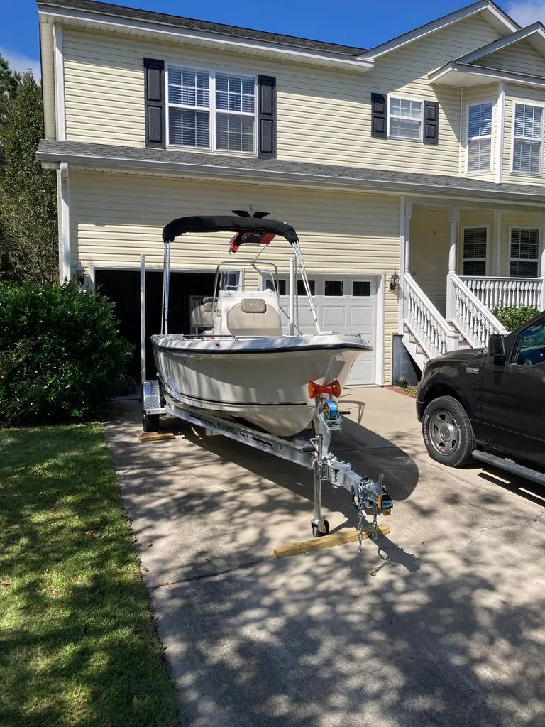 Slide: The Image of Key West 1720 Center Console 2022 - 2