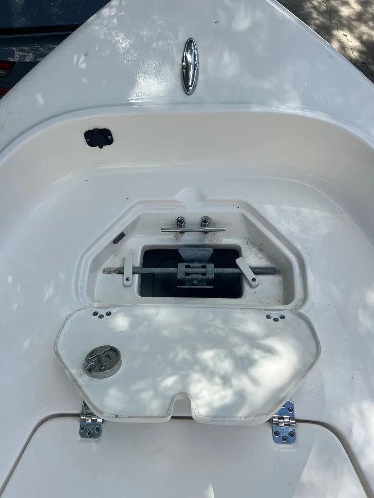 Slide: The Image of Key West 1720 Center Console 2022 - 7