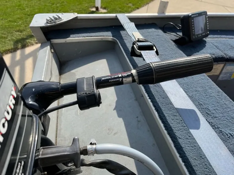 Slide: The Image of Alumacraft Lunker 1987 - 11