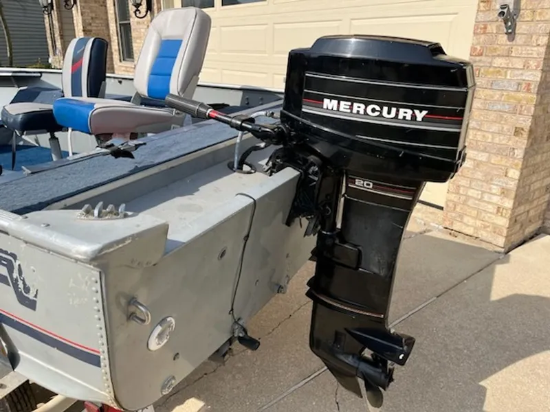 Slide: The Image of Alumacraft Lunker 1987 - 14